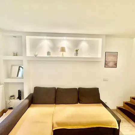 R8 2br Free Parking Budapest