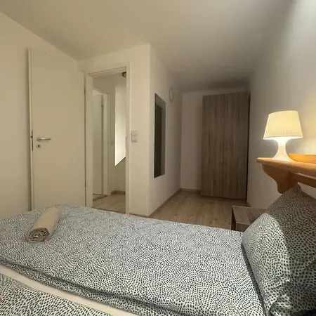 R8 2br Free Parking Apartamento *