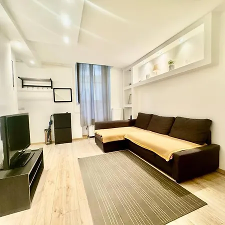 Appartement R8 2br Free Parking